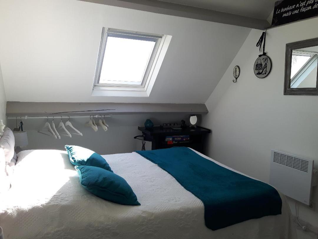 Chambres D'Hotes La Clef Des Champs Montpinchon Ngoại thất bức ảnh