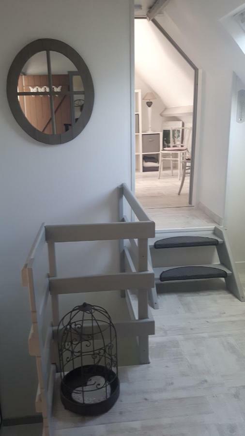 Chambres D'Hotes La Clef Des Champs Montpinchon Ngoại thất bức ảnh